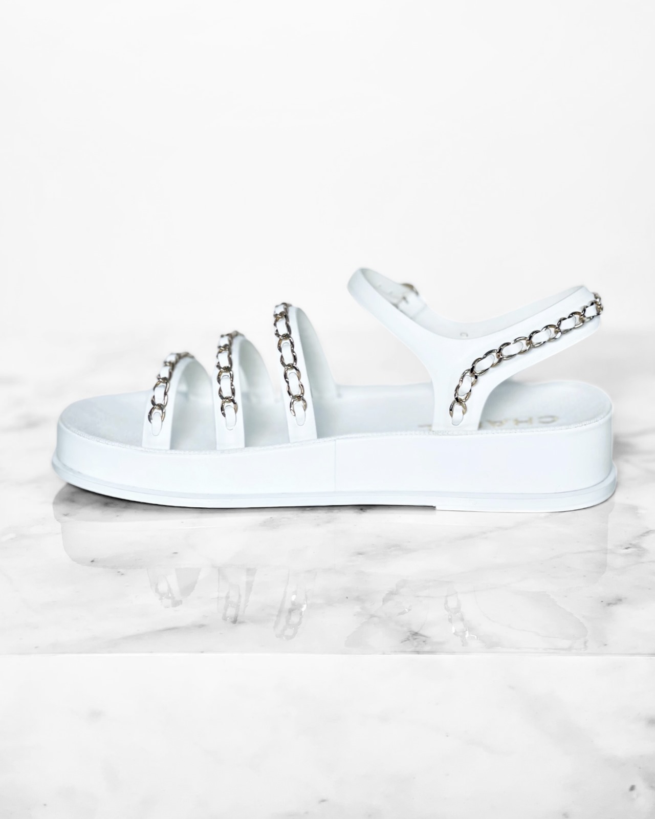Chanel White Calfskin Sandals – MILNY PARLON