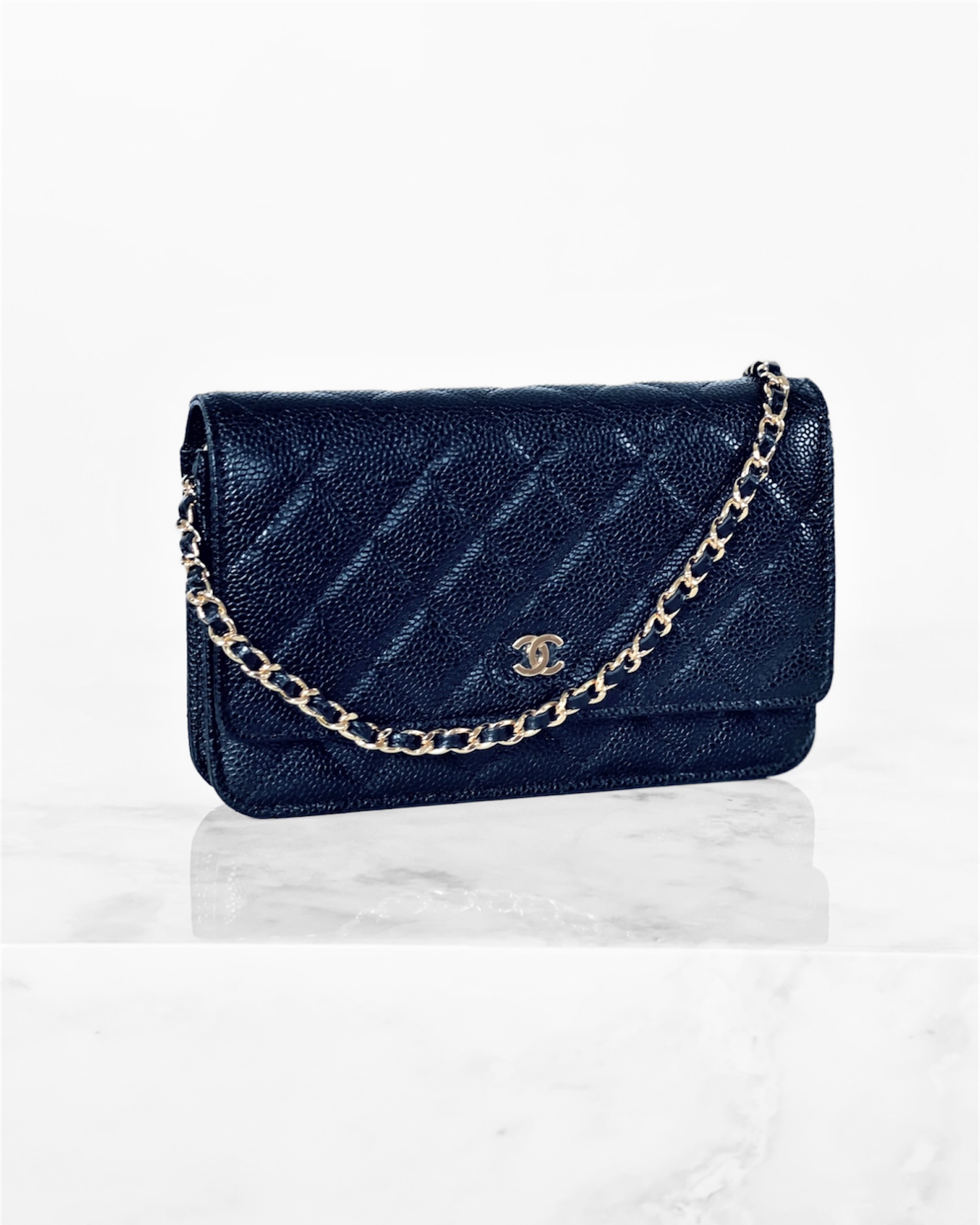 Chanel Wallet on Chain Black Caviar with Gold Hardware – MILNY PARLON